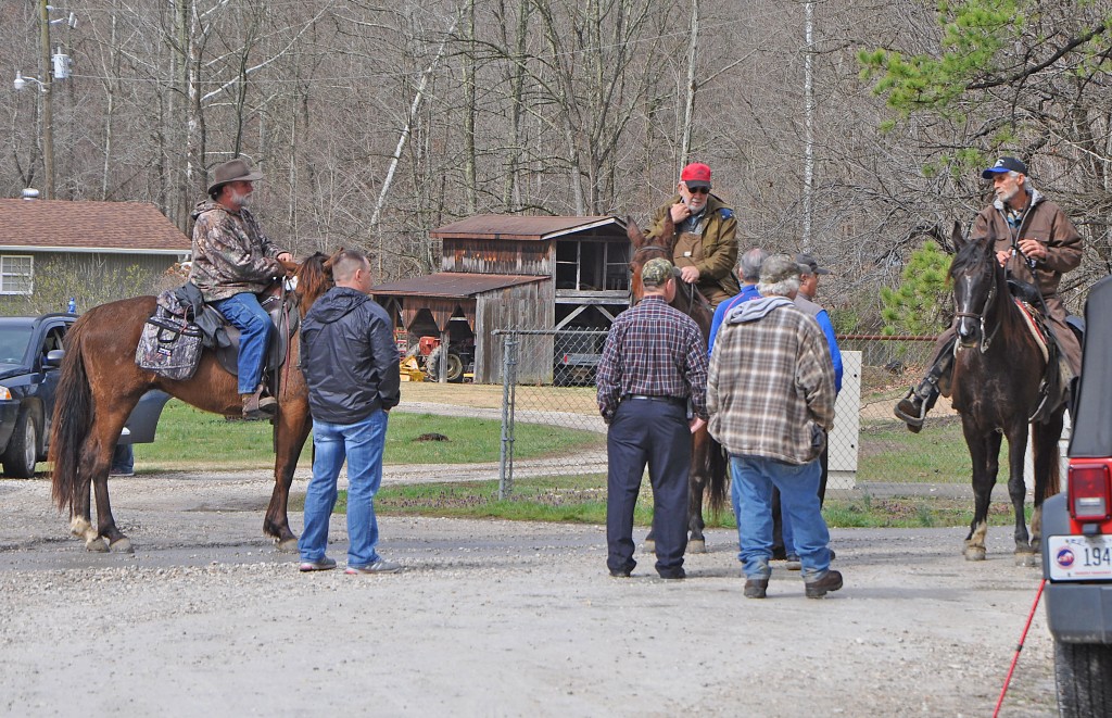 Search teams on horseback in Lewis County looking for missing man