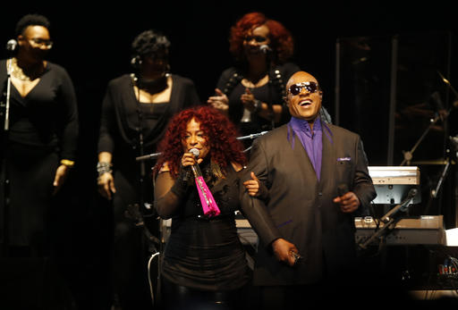 Stevie Wonder and Chaka Khan perform during a tribute concert Thursday