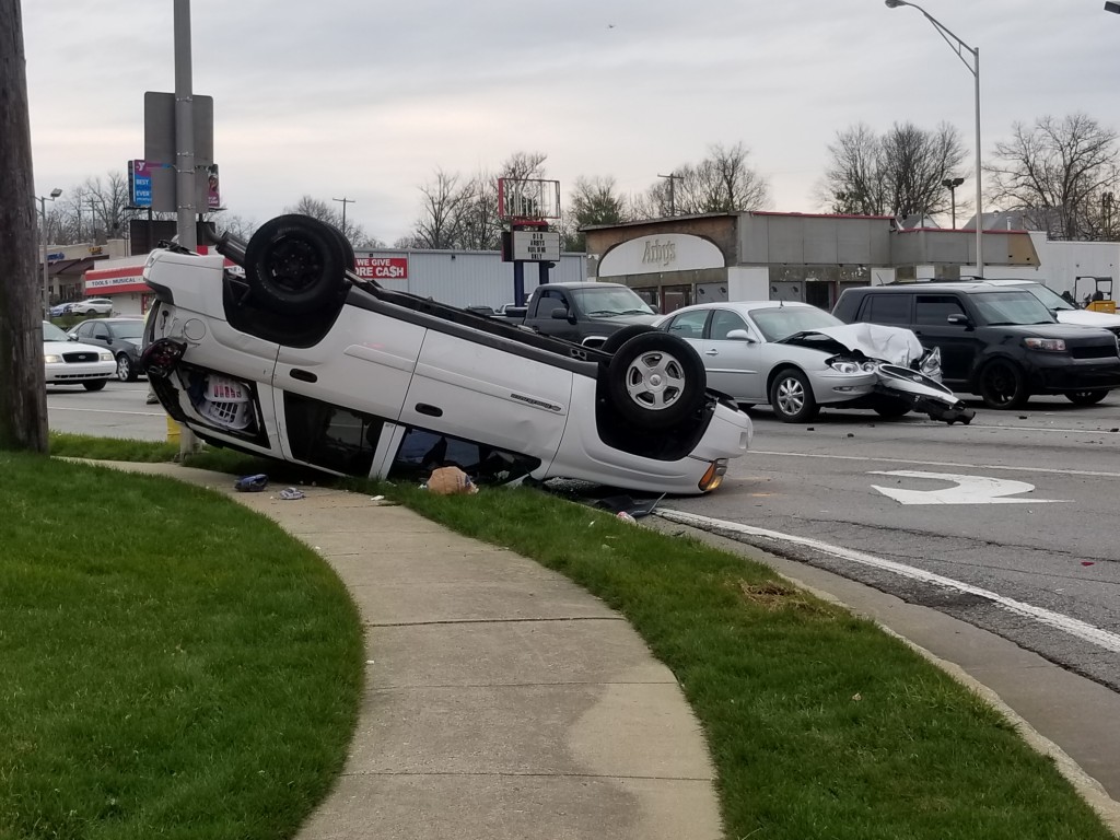 Lexington Police say driver of SUV cut-off a car causing a collision that landed the SUV on its top.  No injuries.  SUV driver arrested on unrelated warrant.  Happened on outer loop of New Circle Road at Bryan Station Road 3-27-18