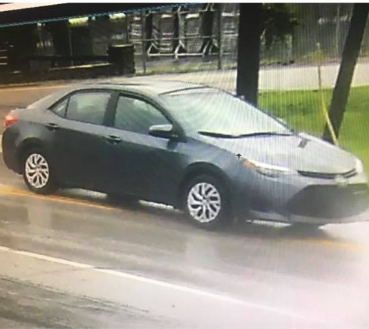 Image of getaway car from armed bank robbery at The Casey County Bank in Dunnville on 6-25-18