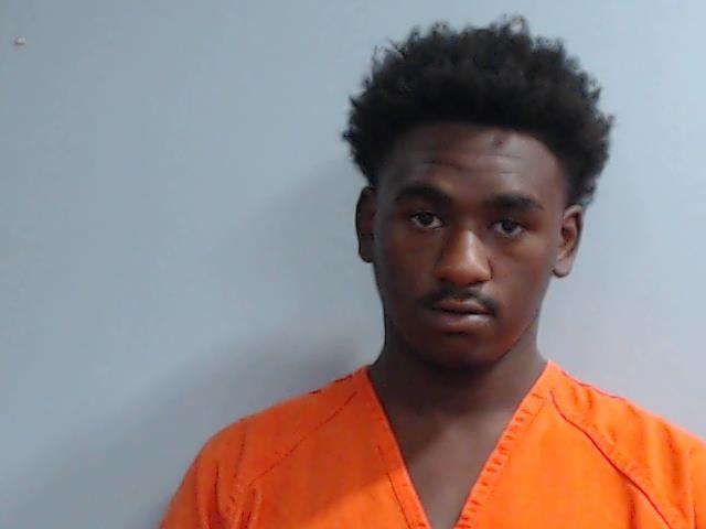 dakeyione jackson robbery arrest 6/21