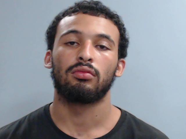 demetrious maxberry robbery arrest 7/26