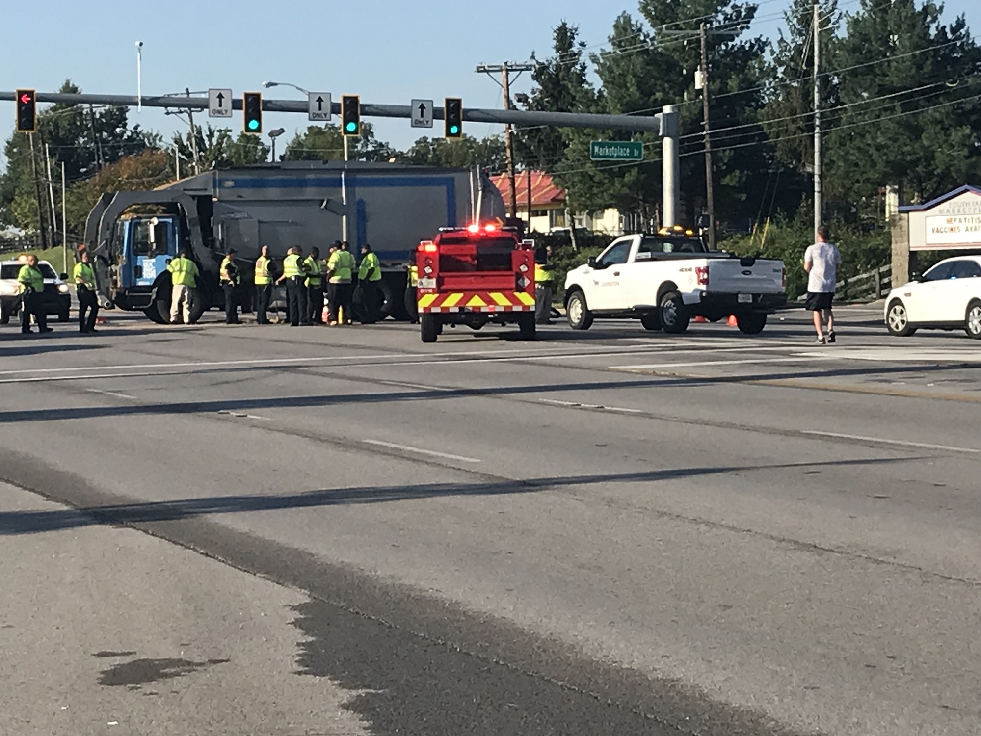 Injury crash involving motorcycle and garbage truck in Lexington - WTVQ