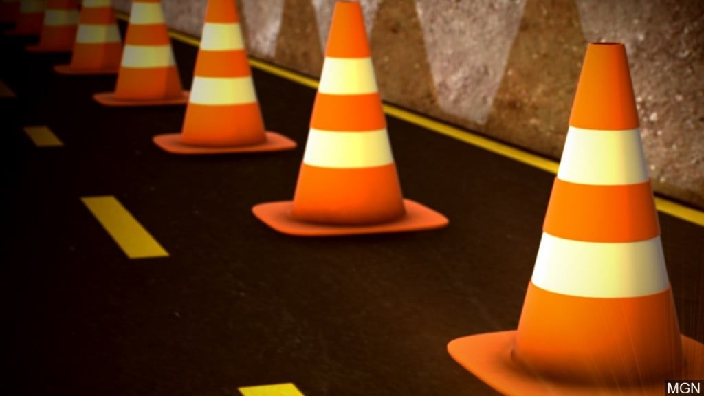 Lane closures are planned on an Ohio River Bridge that connects Louisville to southern Indiana so that expansion joint repairs can be made.