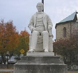 Statue of Louisville Journal founder who was anti-immigration and anti-Catholic.