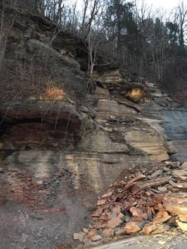 Rockslide shuts down both lanes of US 460 in Pike County near the old Millard School.