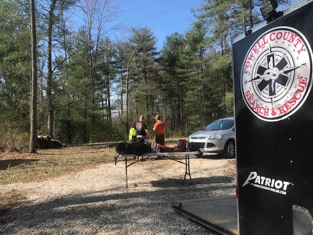 Hikers rescued at Red River Gorge.