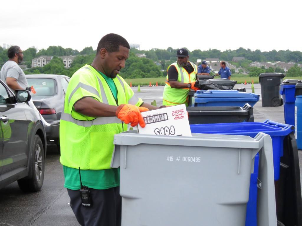 Lexington city employees at Paper Shred event.