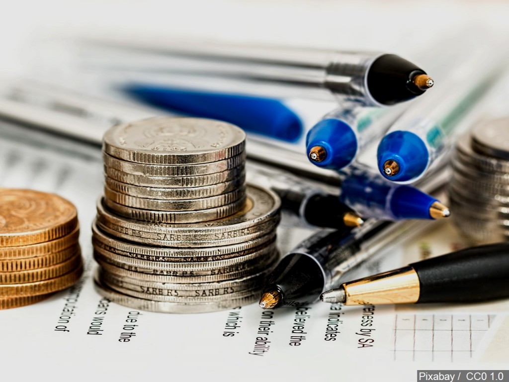 Coin and Pens Image