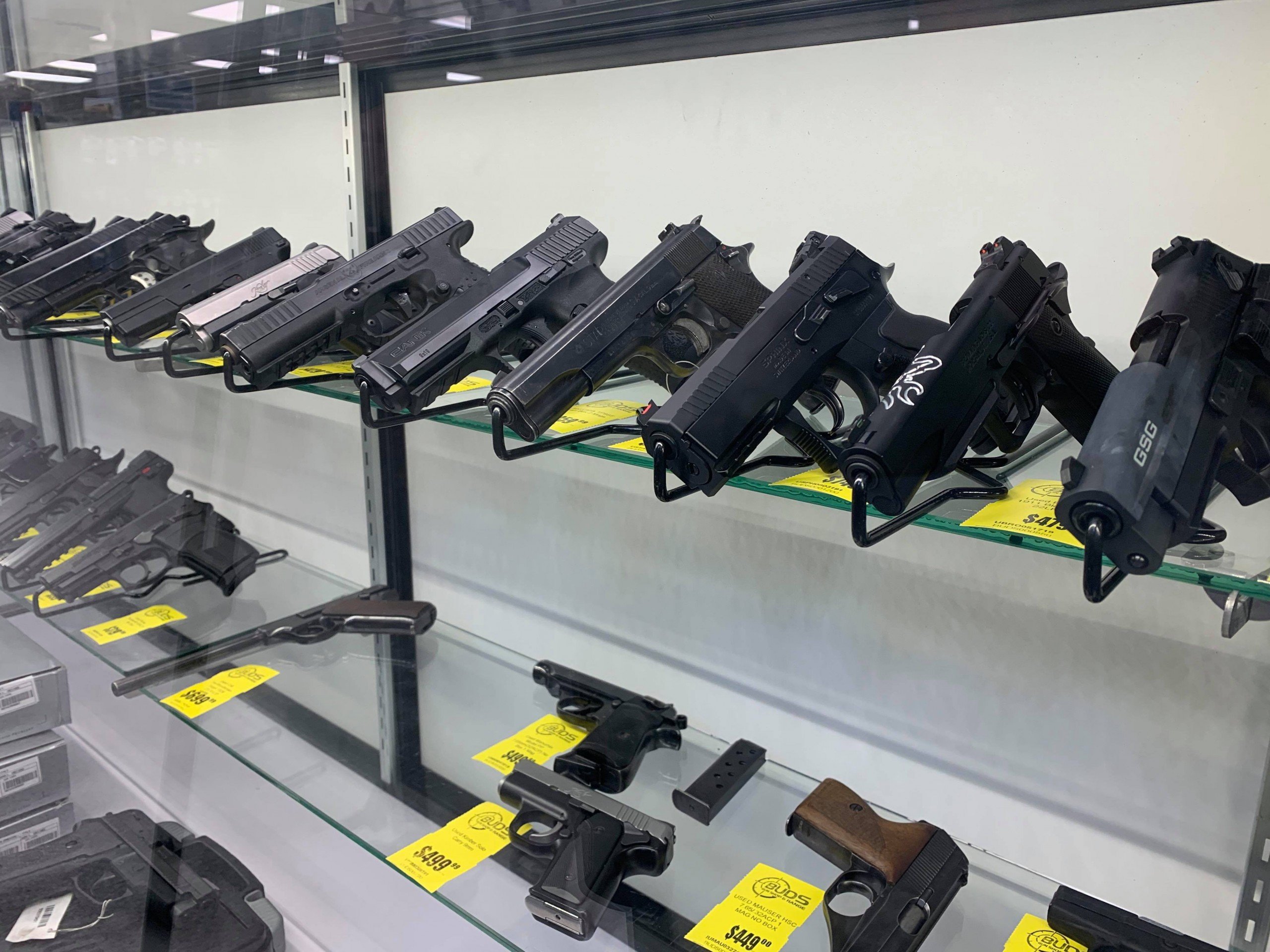 gun-store-to-hold-free-seminars-on-permitless-concealed-carry-law-abc