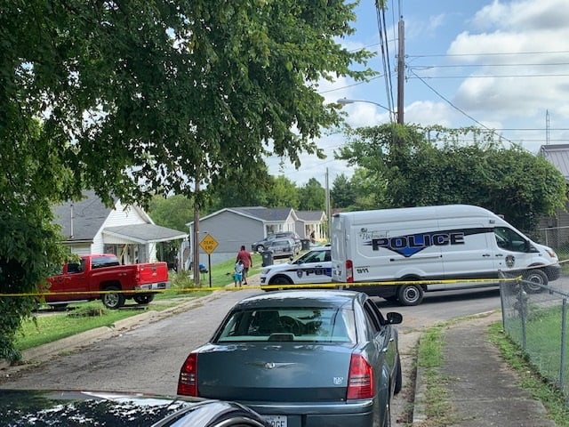 Man found shot in yard on North Hill Street in Richmond