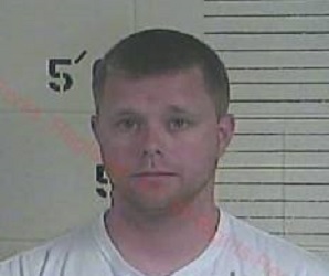 Estill County firefighter accused of theft