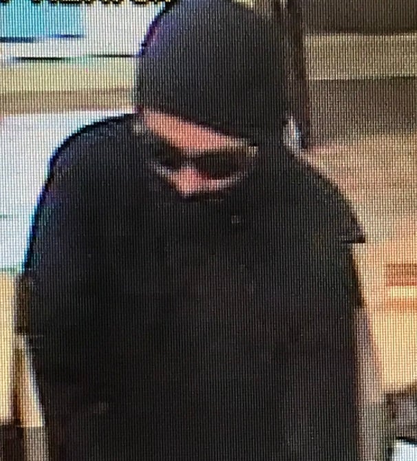 Suspect in robbery at Farmers National Bank