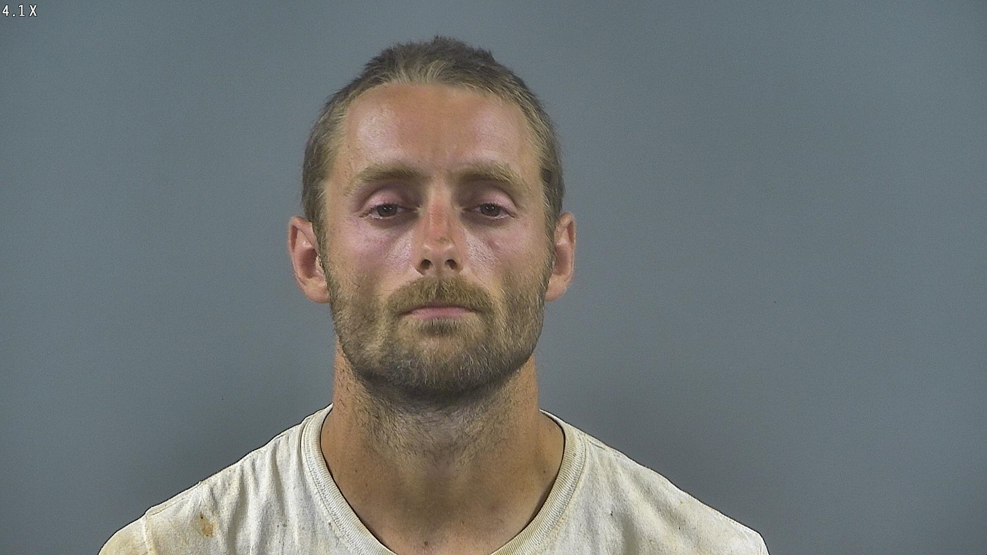 Kentucky man arrested and charged in relation to child pornography