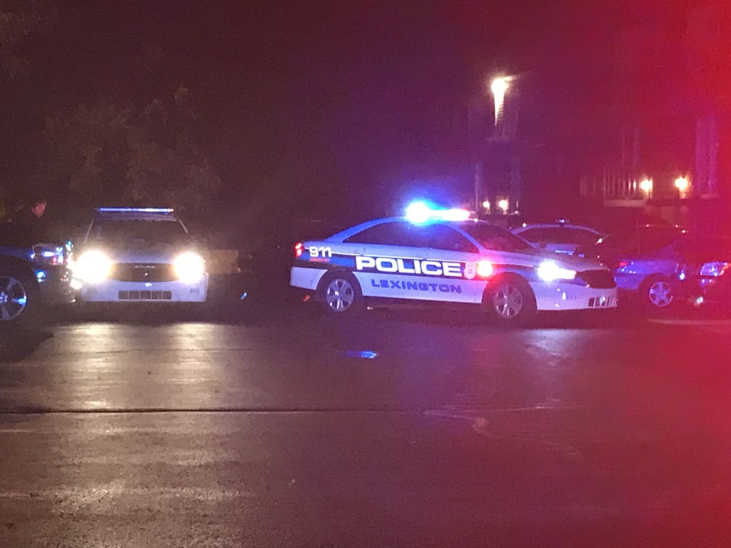 Man found shot at Fayette Crossing Apartments on East Reynolds Road in Lexington 9-3-19