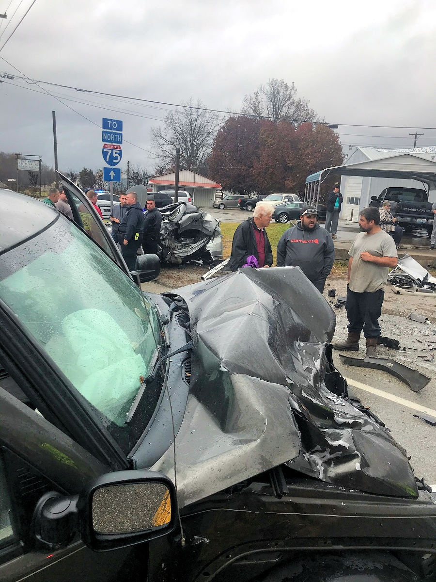 Fatal crash in Laurel county - WTVQ