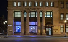 21c Museum Hotal in downtown Lexington (exterior)