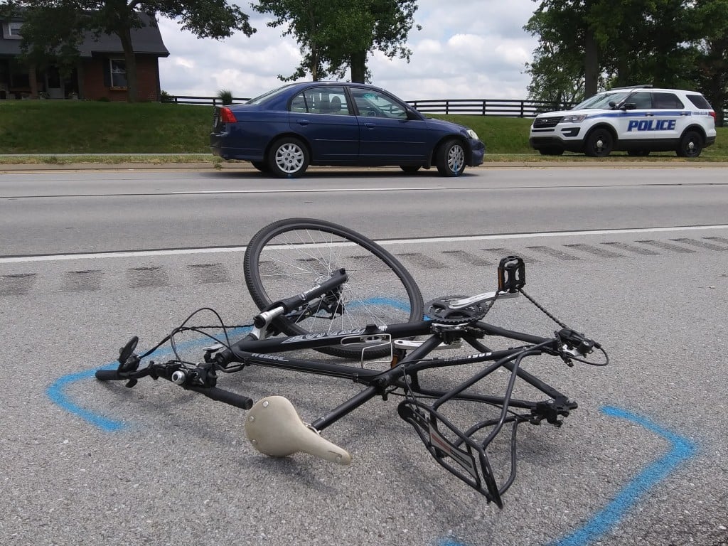 Bicyclist dies in collision with car on U.S. 60 in Woodford County on 6-14-20.  Scene photo courtesy of John McGary of The Woodford Sun