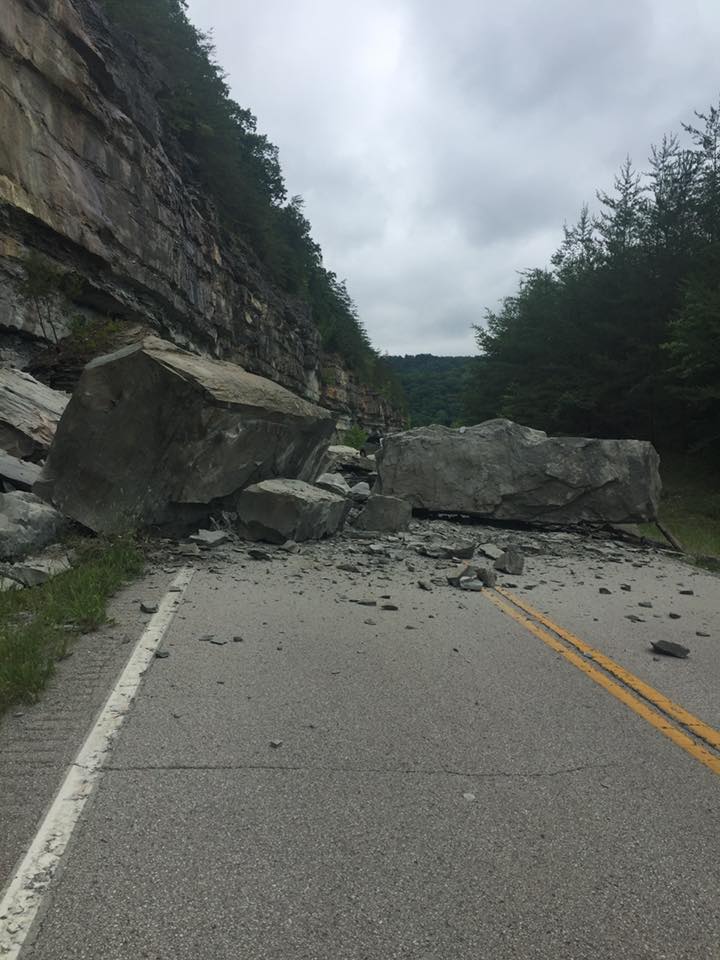 Rock slide closes stretch of Route 1274 in Menifee County 6-15-20
