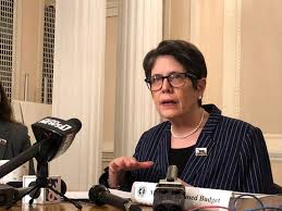 Lexington Mayor Linda Gorton