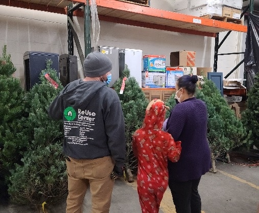 Lexington ReUse Center's Christmas tree giveaway