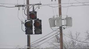 dark traffic signal in winter due to power outage (generic)