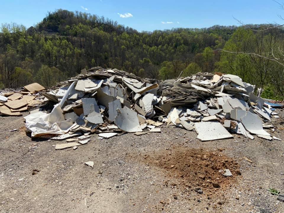 illegal dump in Perry County 4-14-21