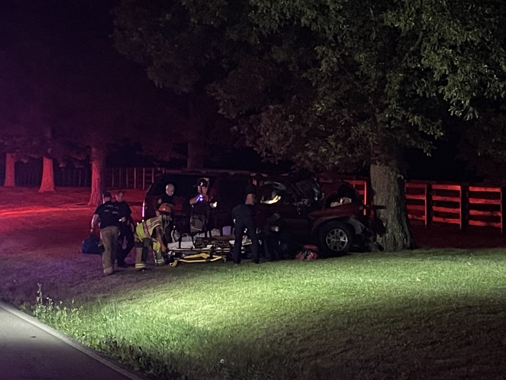 SUV hits tree on Man O War at Blackford Parkway...driver hurt...man taken to hospital...lone occupant 7-13-21