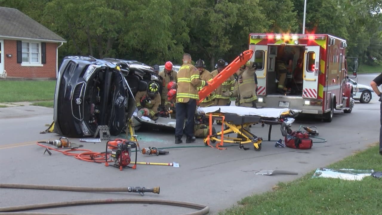 Firefighters have to cut roof off SUV to free injured driver - ABC 36 News