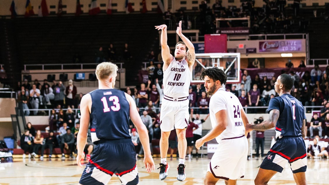 For the Second Straight Game, EKU Falls In Extra Innings To First Place  Lipscomb - Eastern Kentucky University Athletics