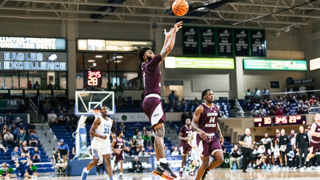 Jomaru Brown 01 2022 01 27 At Florida Gulf Coast By Corey Rush