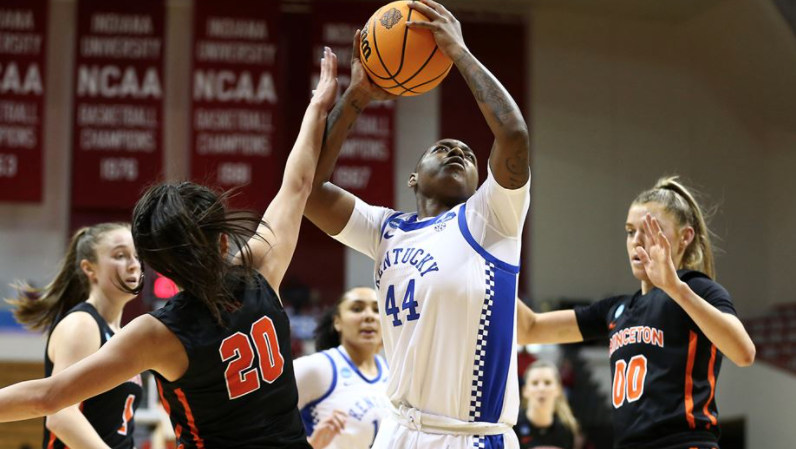 Edwards Ncaa Tournament