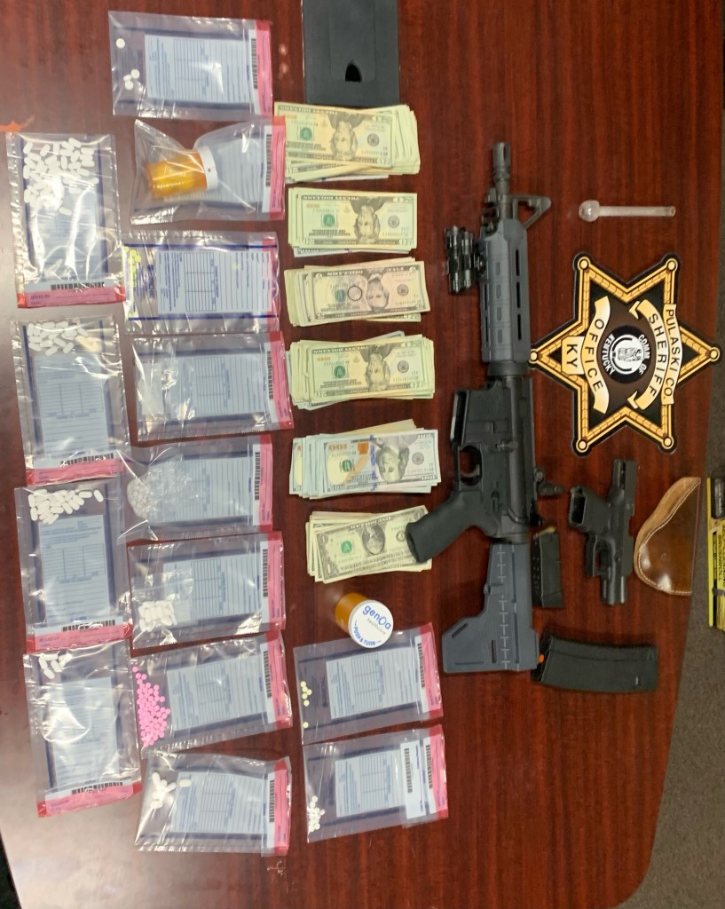 Louisville man arrested in Pulaski County on drug charges - WTVQ