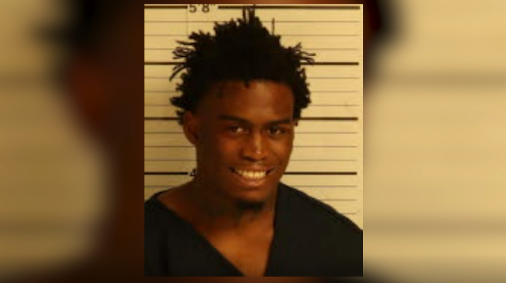 Mugshot of Memphis shooting suspect Ezekiel Kelly