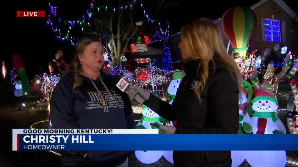 Hill House Christmas Lights In Nicholasville, Annie Brown Live With Christy Hill 12/21/2022