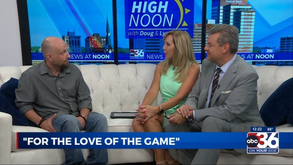 For The Love Of The Game Opens In Lexington For Sports, Memorabilia Fans