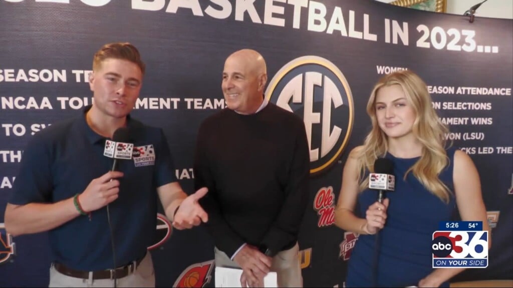 Cats' Ray Davis And Maxwell Hairston Get Honors, Forrest And Hallie Meet Seth Greenberg