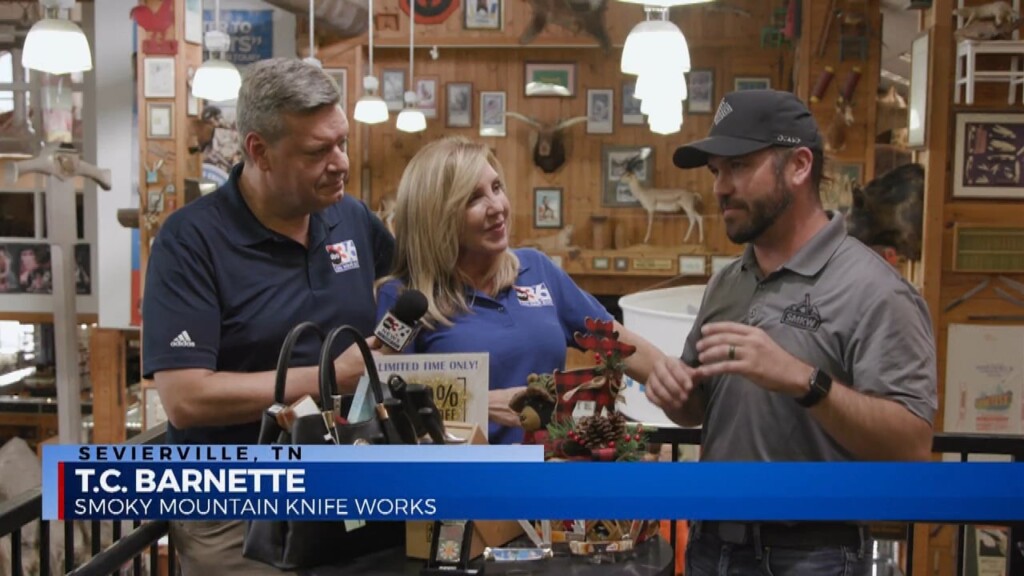 Doug And Lyssa Talk To T. C. Barnette About Smoky Mountain Knife Works