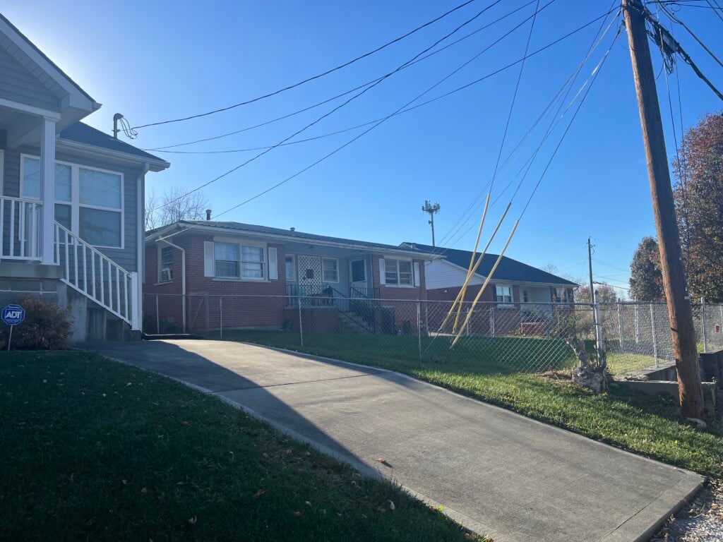CYNTHIANA BOMB HOUSE