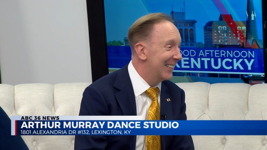 Hunter Lisle With Arthur Murray Dance Studio Gives Us A Dwts Recap (11/29)