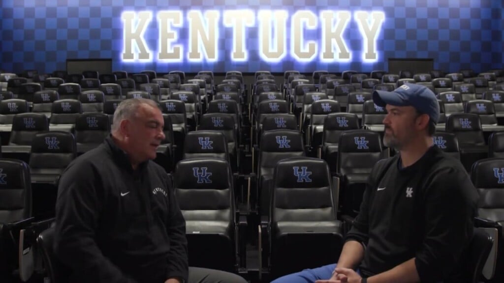 Kentucky Football Dc Brad White On The Gator Bowl