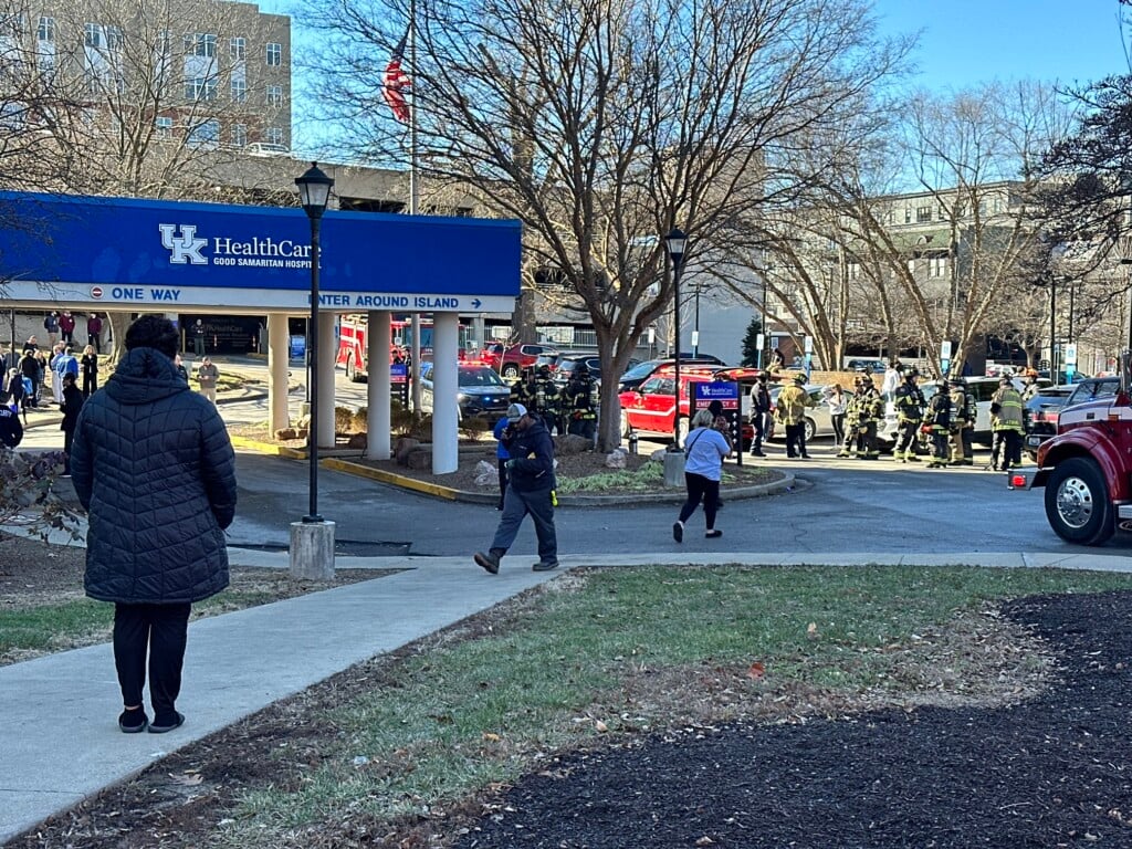 Fire at UK Good Samaritan Hospital (Jane Davenport/WTVQ)