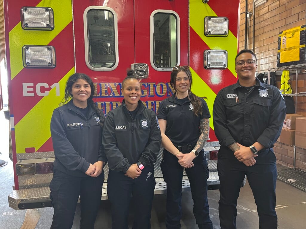 LFD 1ST ALL-FEMALE CREW