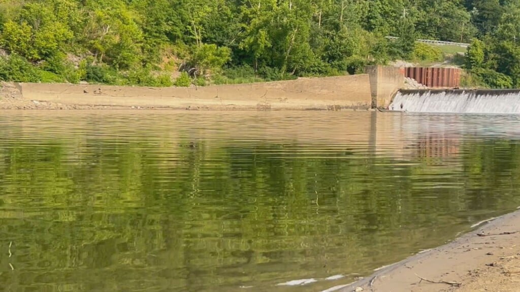Boonesborough Beach