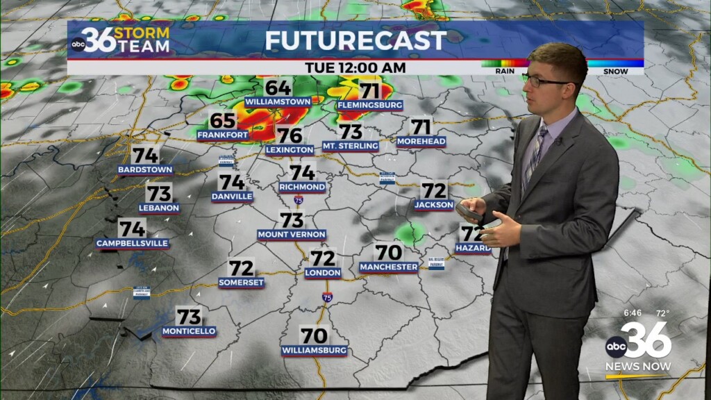 Heavy Rain And Strong Storm Threat Into Monday Night