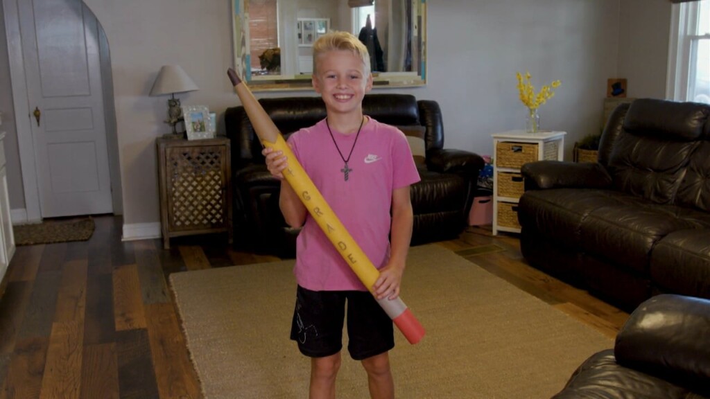 Mom To Mom D.i.y. Pool Noodle Pencil