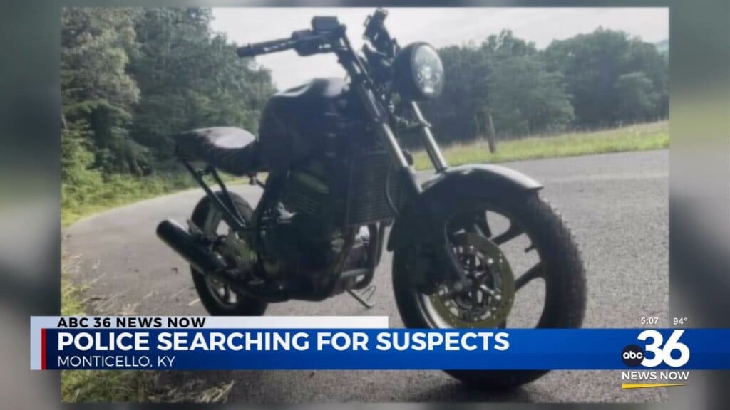 Police Searching For Motorcycle Thieves 082724