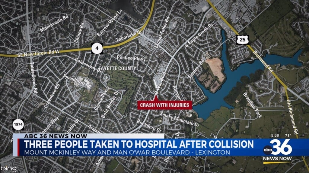Three Vehicle Crash Sends Three People To The Hospital 092524