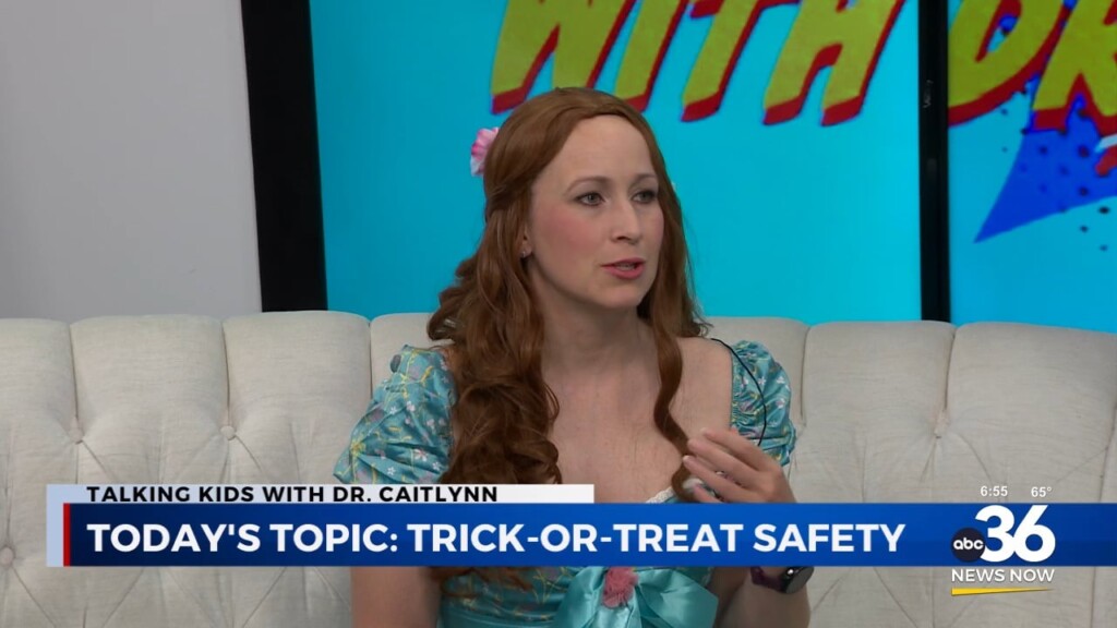 Talking Kids Trick Or Treat Safety A.c.e. Around The House, Costumes And Eating