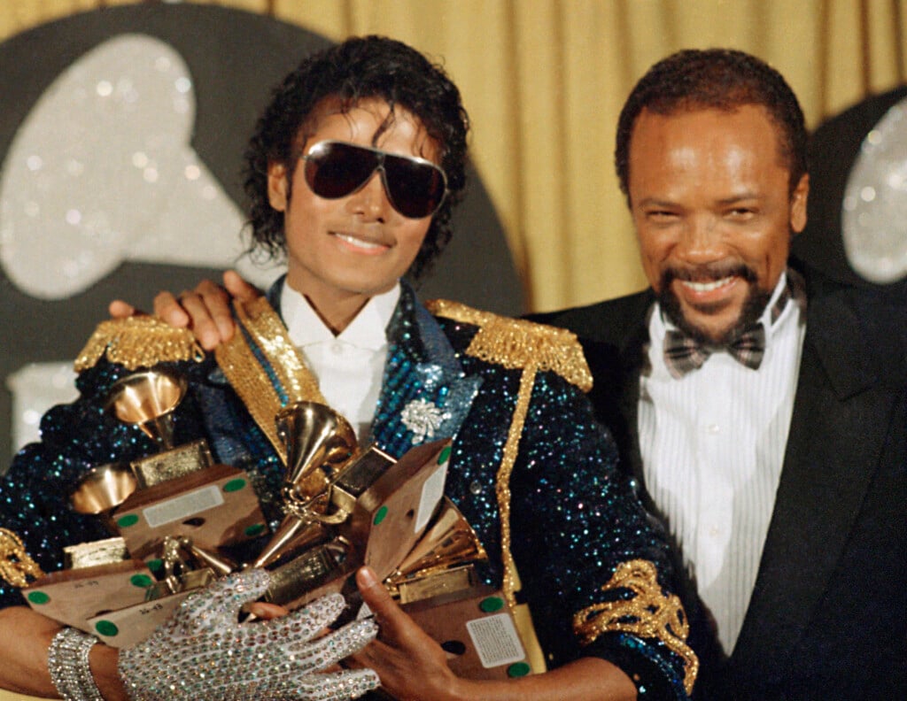 Quincy Jones, Music Titan Who Worked With Everyone From Frank Sinatra ...